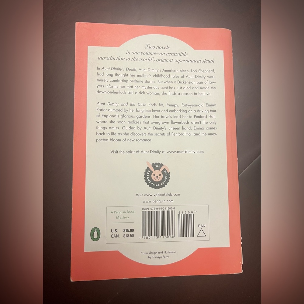 Introducing Aunt Dimity, Paranormal Detective: The First Two Books in the... - Picture 3 of 7